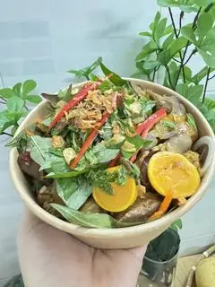 Hình ảnh Gỏi gà ta trộn chua ngọt – phần 1 người (có lòng, trứng non)