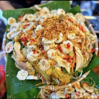 Hình ảnh GỎI GÀ MĂNG CỤT ( nguyên con ) chặt sẵn
