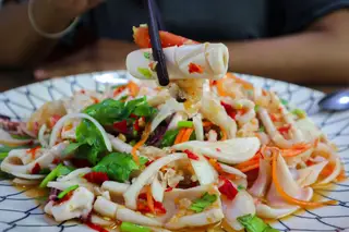 Hình ảnh Gỏi mực đu đủ