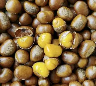 Hình ảnh Hạt dẻ rang nóng - 1kg