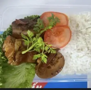 Hình ảnh cơm ba rọi hầm ngũ vị 