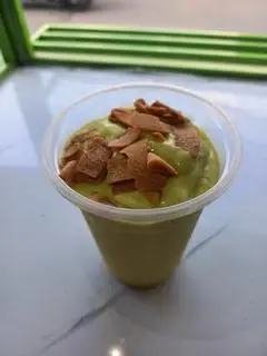 Hình ảnh Sinh tố bơ dừa