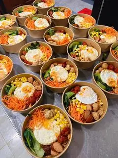 Hình ảnh Mì trứng xúc xích