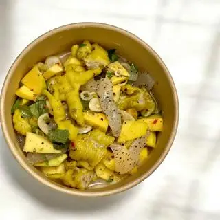 Hình ảnh CHÂN GÀ MIX SỨA - 02