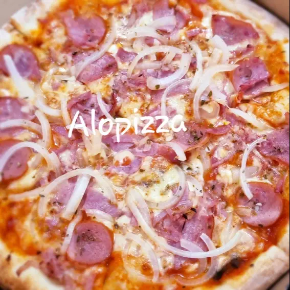 Hình ảnh Pizza Tươi Thịt Nguội Bacon