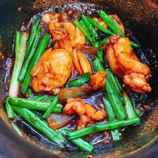 Hình ảnh 1 con ếch không kèm cháo