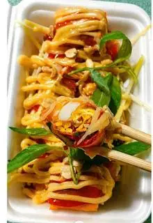 Hình ảnh Bánh tráng cuốn sốt bơ