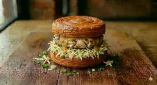 Hình ảnh Croissant Burger
