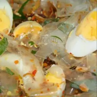 Hình ảnh Bánh tráng phoi sương thập cẩm trộn hot gà