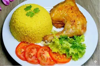 Hình ảnh Cơm nóng - gà xối mỡ