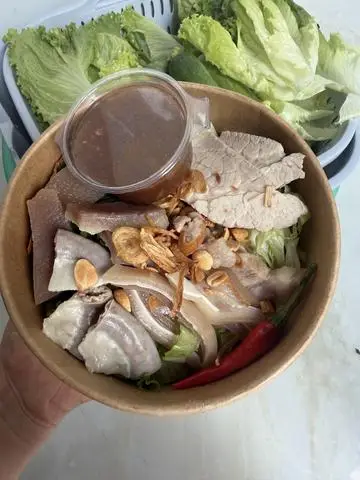 Hình ảnh Bún mắm nêm thịt - da heo