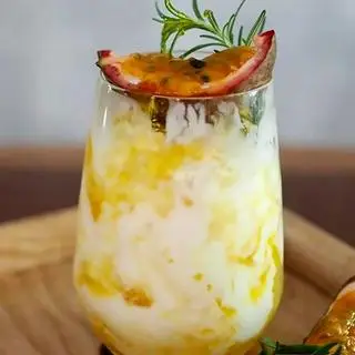 Hình ảnh Sữa chua chanh dây