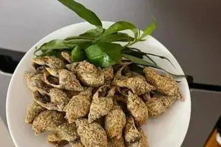 Hình ảnh Ốc cà na rằng muối 