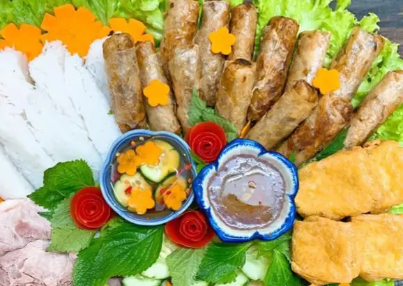 Hình ảnh Bún đậu nem rán