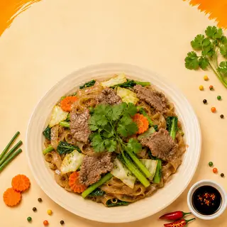 Hình ảnh Hủ tiếu áp chảo bò