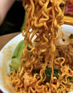 Hình ảnh Mì SiuKay Kèm Cánh Gà KFC chiên giòn