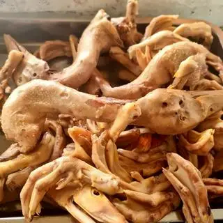 Hình ảnh Cổ vịt luộc 1 chiếc