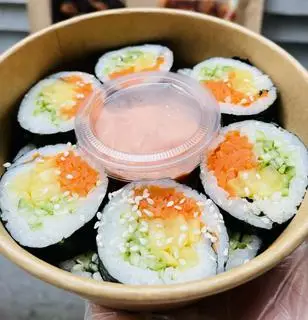 Hình ảnh Kimbap  chay