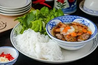 Hình ảnh Bún chả Hà Nội 
