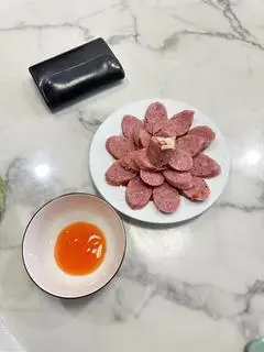 Hình ảnh Nem chua dài