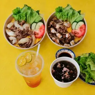 Hình ảnh Cơm tôm bò - cơm bò mực - TẶNG 1 trà tắc và 1 canh rong biển thịt bằm