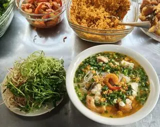 Hình ảnh Bún Cá Lóc không hộp