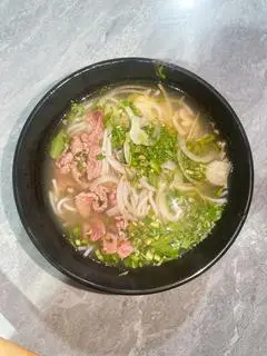 Hình ảnh Bún bò tái