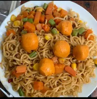 Hình ảnh Mì Trộn Tôm Viên
