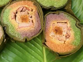 Hình ảnh Bánh Tét Thập Cẩm Ba Màu - Đòn Lớn