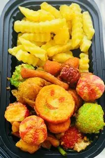 Hình ảnh Combo cá viên chiên khoai tây