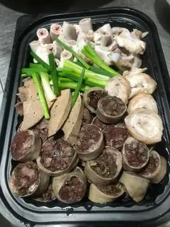 Hình ảnh Lòng luộc thập cẩm