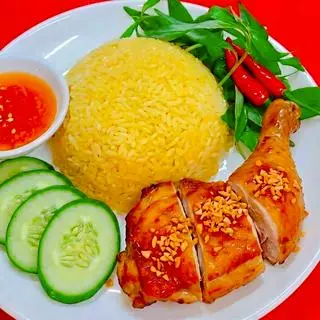 Hình ảnh Cơm Gà Chiên Bơ Tỏi 