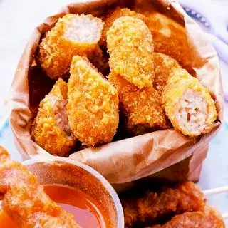 Hình ảnh 5 nem chua rán