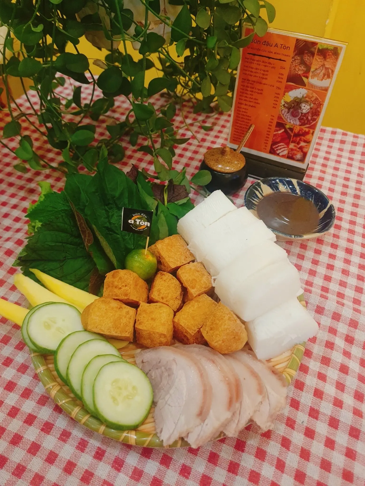 Hình ảnh Bún đậu thịt