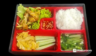Hình ảnh Cơm ba rọi chiên mắm sả