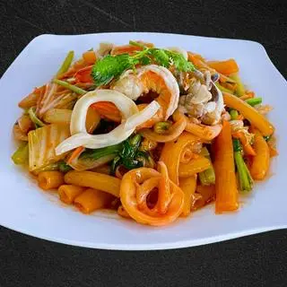 Hình ảnh Nui Xào Hải Sản