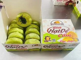 Hình ảnh Bánh hạt dẻ cốm đặc biệt