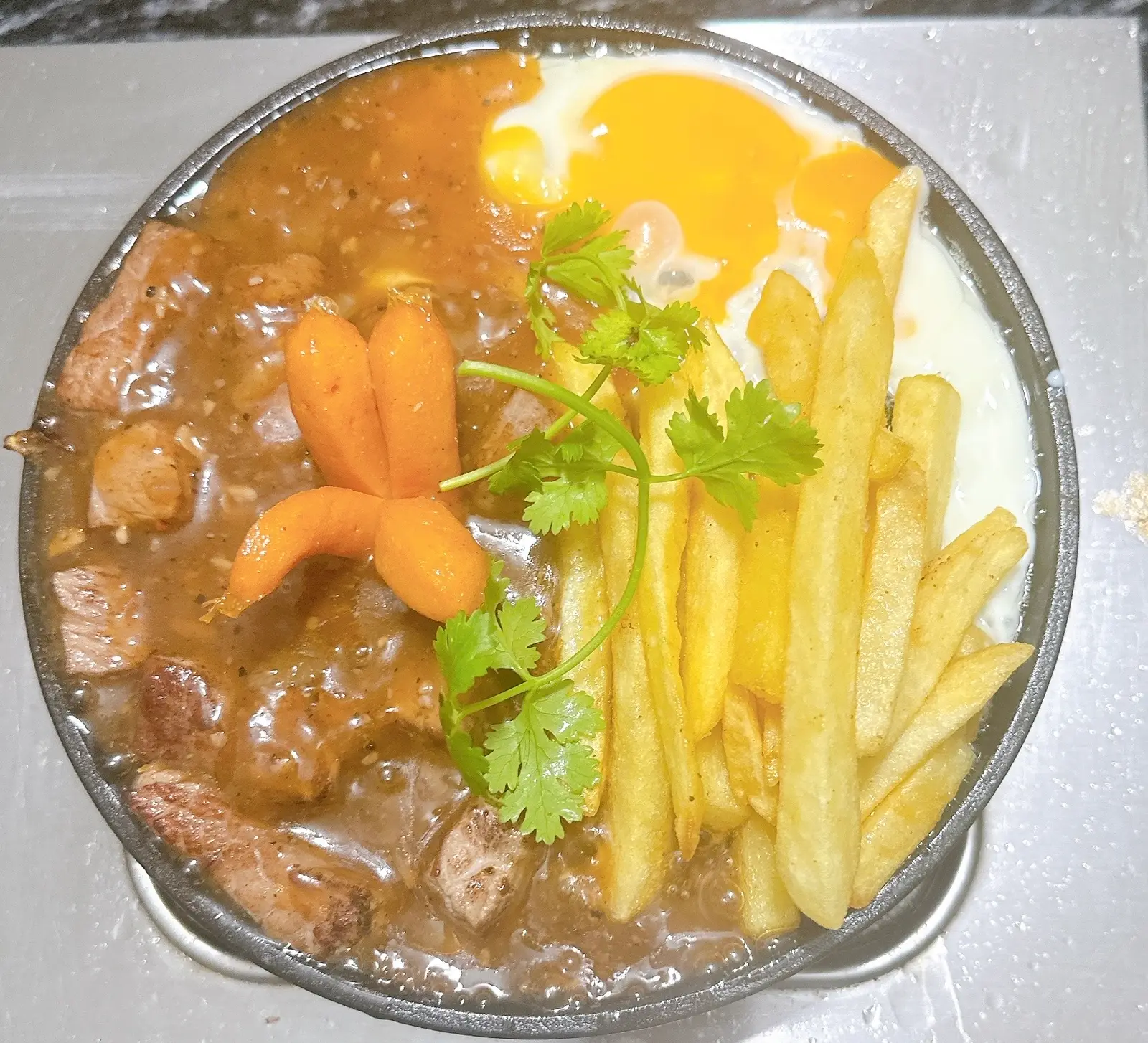 Hình ảnh Bò Bít Tết Hoàng Gia Khoai Tây