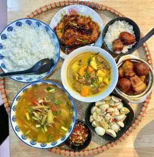 Hình ảnh Cơm tự chọn 2 món mặn