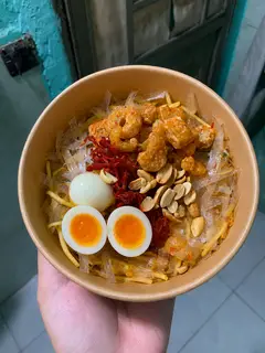 Hình ảnh Bánh Tráng Trộn Fulltopping