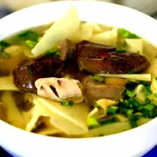 Hình ảnh Canh măng tiết