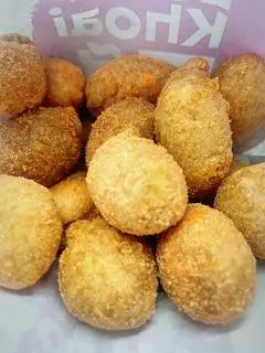 Hình ảnh Khoai mỡ chiên giòn lắc bột phô mai lớn