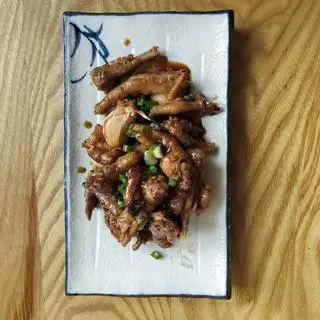 Hình ảnh Chân gà phá lấu 5 cái không chặt 