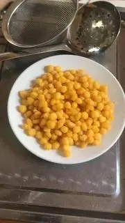 Hình ảnh Ngô Chiên Giòn