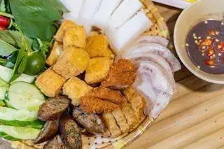 Hình ảnh Bún đậu bắp giò