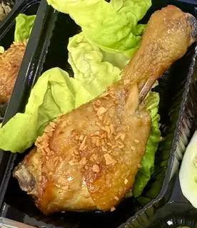 Hình ảnh Đùi mắm tỏi thêm