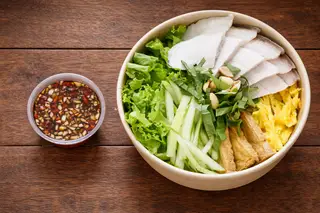 Hình ảnh bún nước tương thịt đậu hủ 