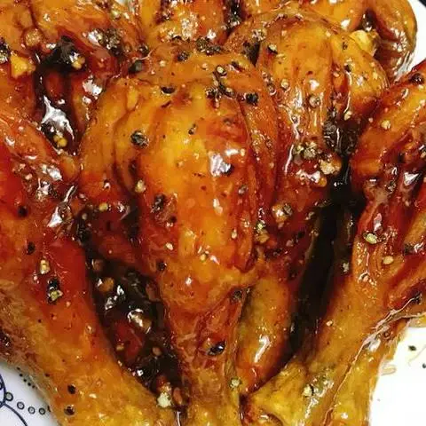 Hình ảnh Gà Chiên Giòn Nhúng Mắm Tiêu Đen