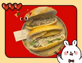 Hình ảnh Bánh mì heo quay - chả lụa