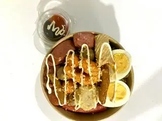 Hình ảnh Mì trộn đặc biệt đủ vị